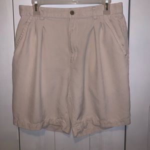 Tommy Bahama Pleated Relaxed Shorts